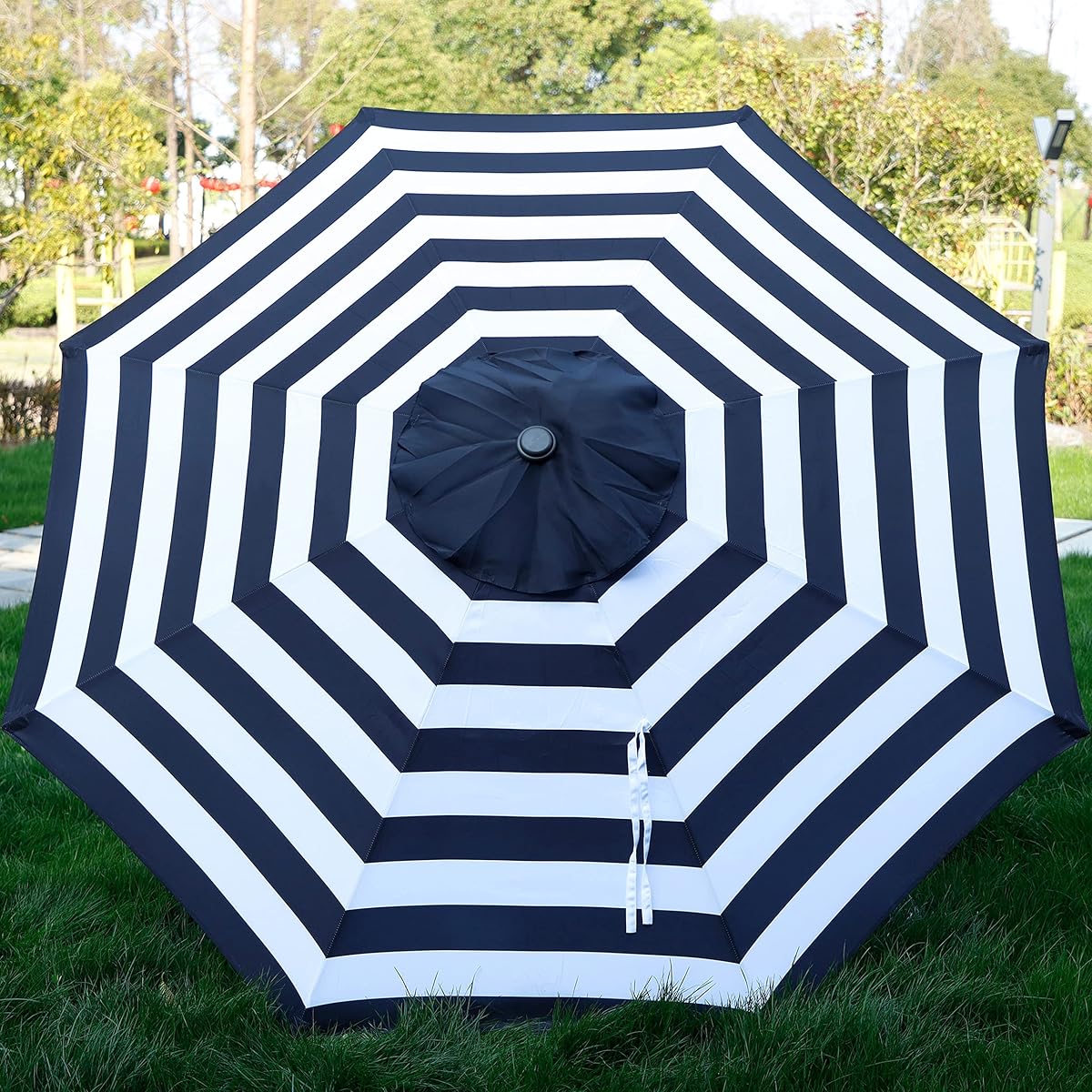 Blissun 9' Outdoor Patio Umbrella, Striped Patio Umbrella, Outdoor Table Umbrella, Market Umbrella with 8 Sturdy Ribs, Push Button Tilt and Crank (Black & White Stripe) - detail image 3